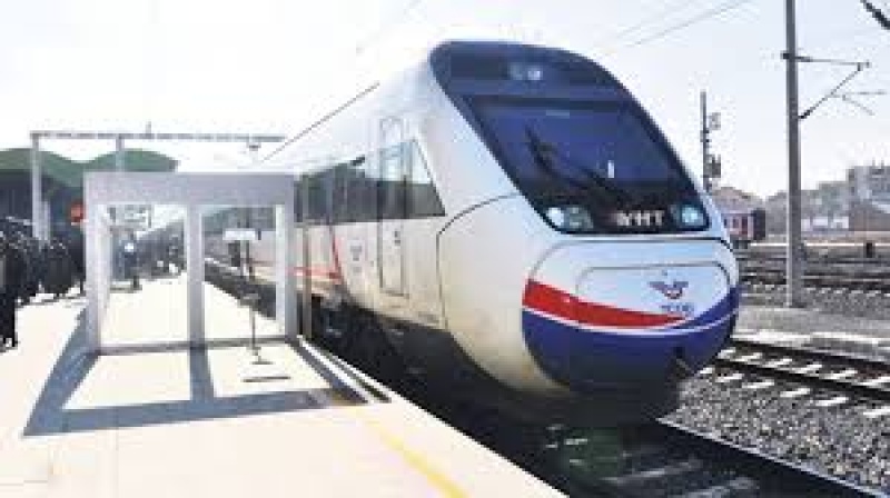 TCDD, Erzincan - Trabzon Demiryolu Hattı etüt, proje ve danışmanlık hizmetleri ihalesi için bu yıl ihaleye çıkılması planlanıyor



