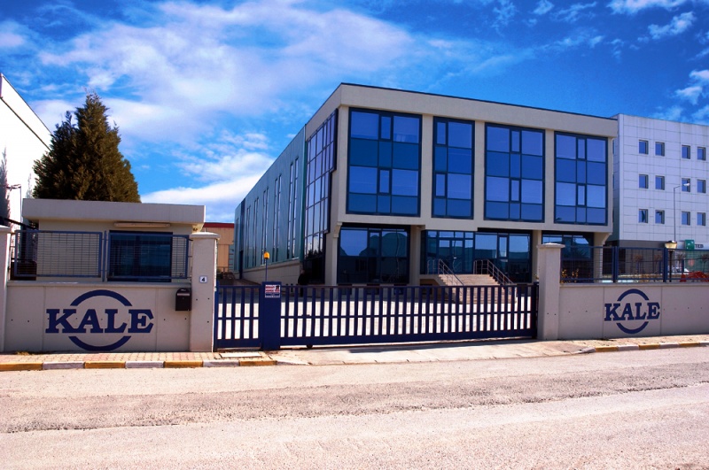 KALE Makina, JLG markasının Türkiye’deki tek yetkili distribütörü oldu. 