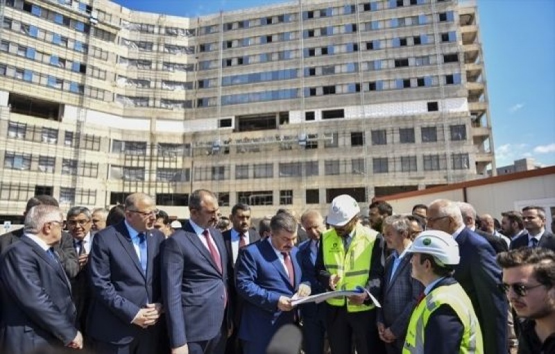 Gaziantep Şehir Hastanesi'nin inşaatı gelecek yıl bitirilecek