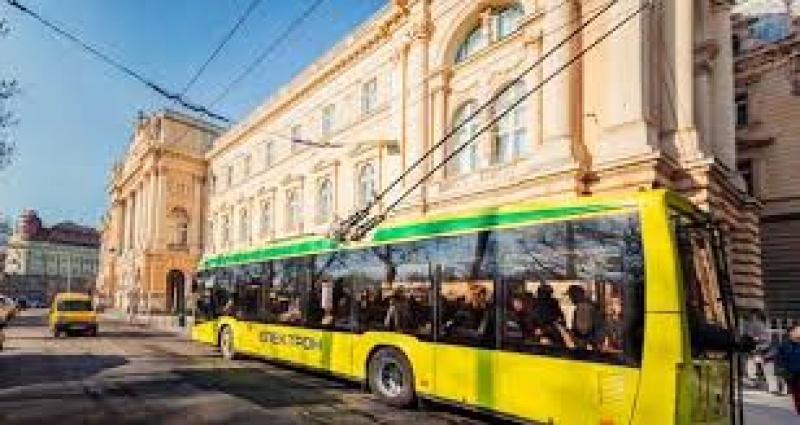 Ukrayna'da Lviv Kulparkivska Caddesindeki Troleybüs Hattının Yeniden Yapımı İhalesi Ertelendi
