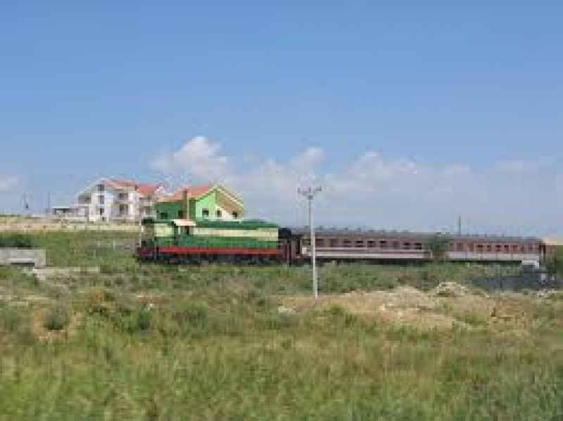 Arnavutluk Demiryolları Durres-Tiran Demiryolunun Rehabilitasyonu ve Tiran Havalimanı'na Yeni DY Hattı Kontrolörlük işi için Sözleşme İmzaladı