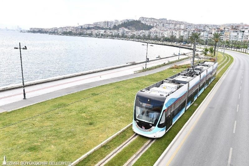 İzmir’in Tramvay Hatları için Araç Alımı İhalesi Yapıldı
