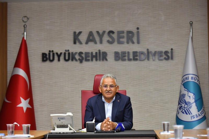 Kayseri Büyükşehir Belediye Başkanı Memduh Büyükkılıç, Tramvay Hatları ile ilgili Bilgi Verdi